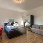 Daire Freund & Berndt *